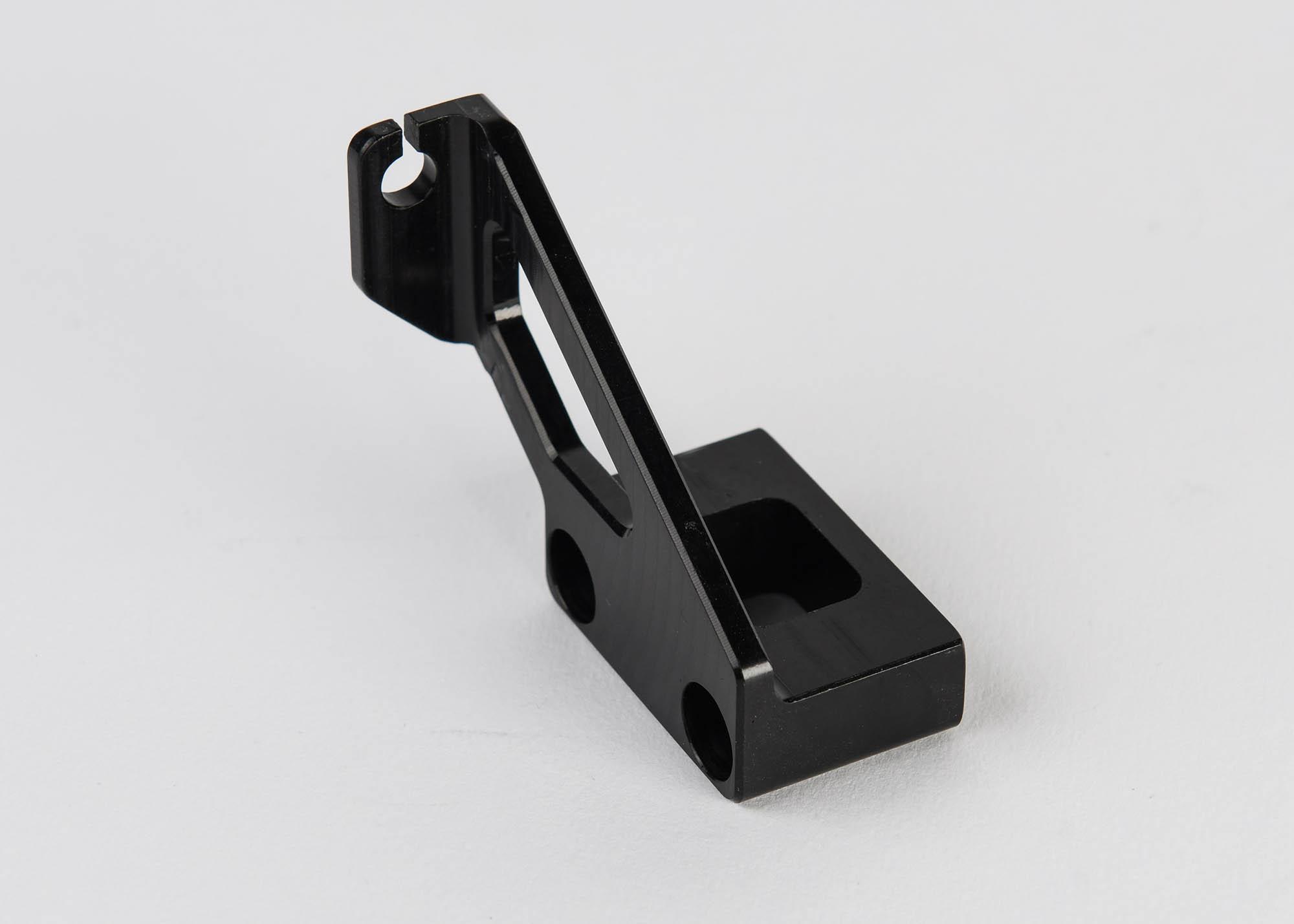 EVO Throttle Cable Mount Hyper Racing