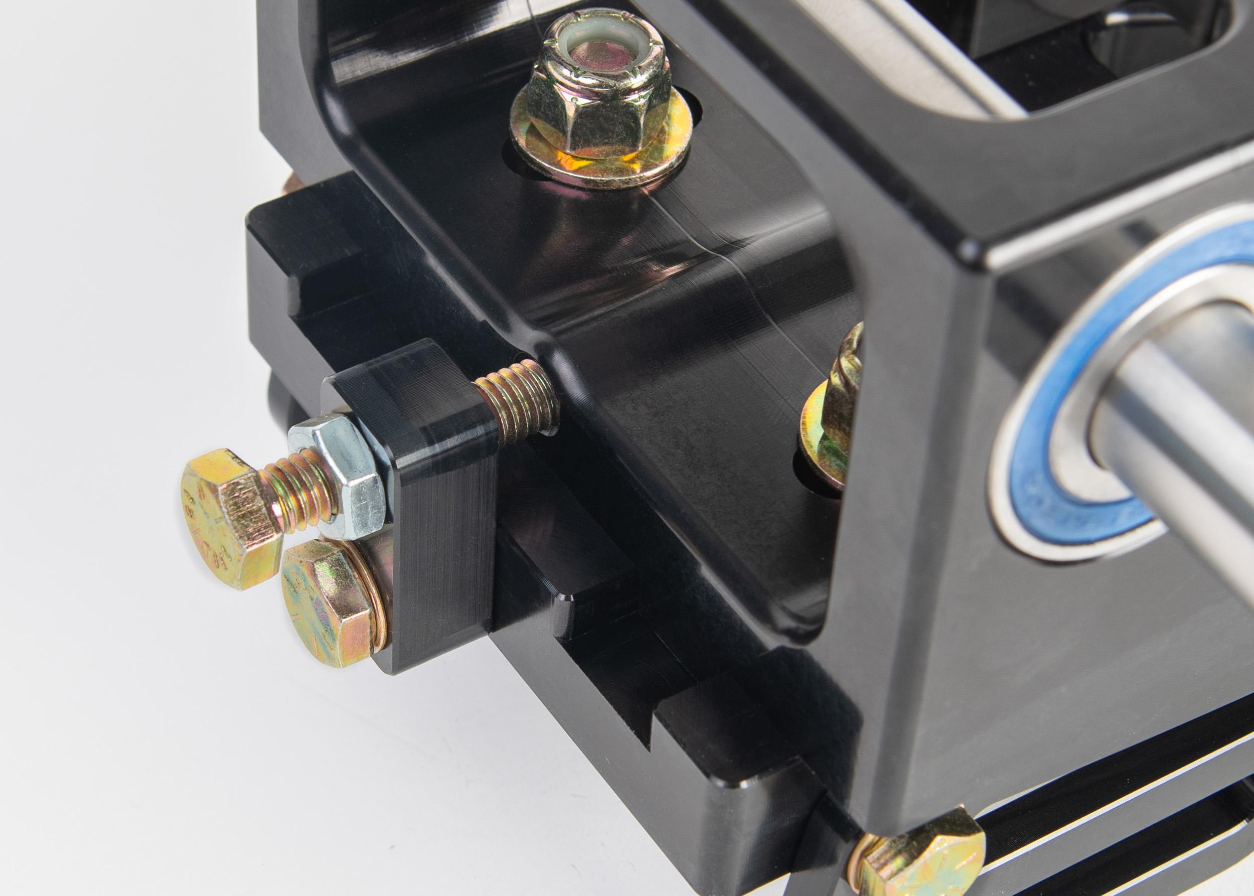 Engine Mount Assembly, Junior Sprint